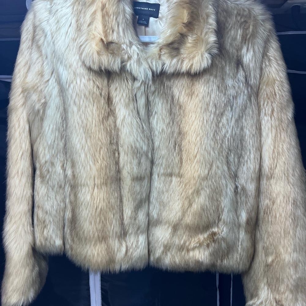 Faux fur cropped jacket. Like new